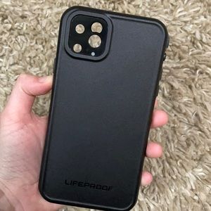 iPhone 11 Pro Max Lifeproof Case